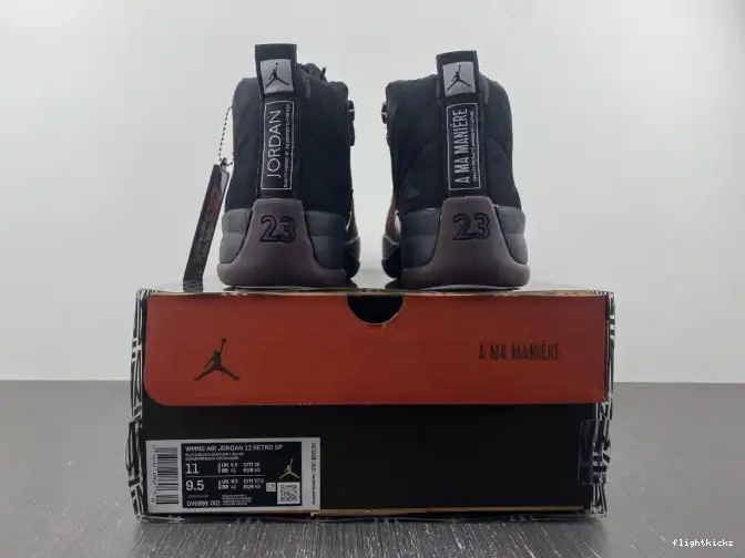 DV6989-001 Ma Maniere A Retro Black 12 Jordan 0531